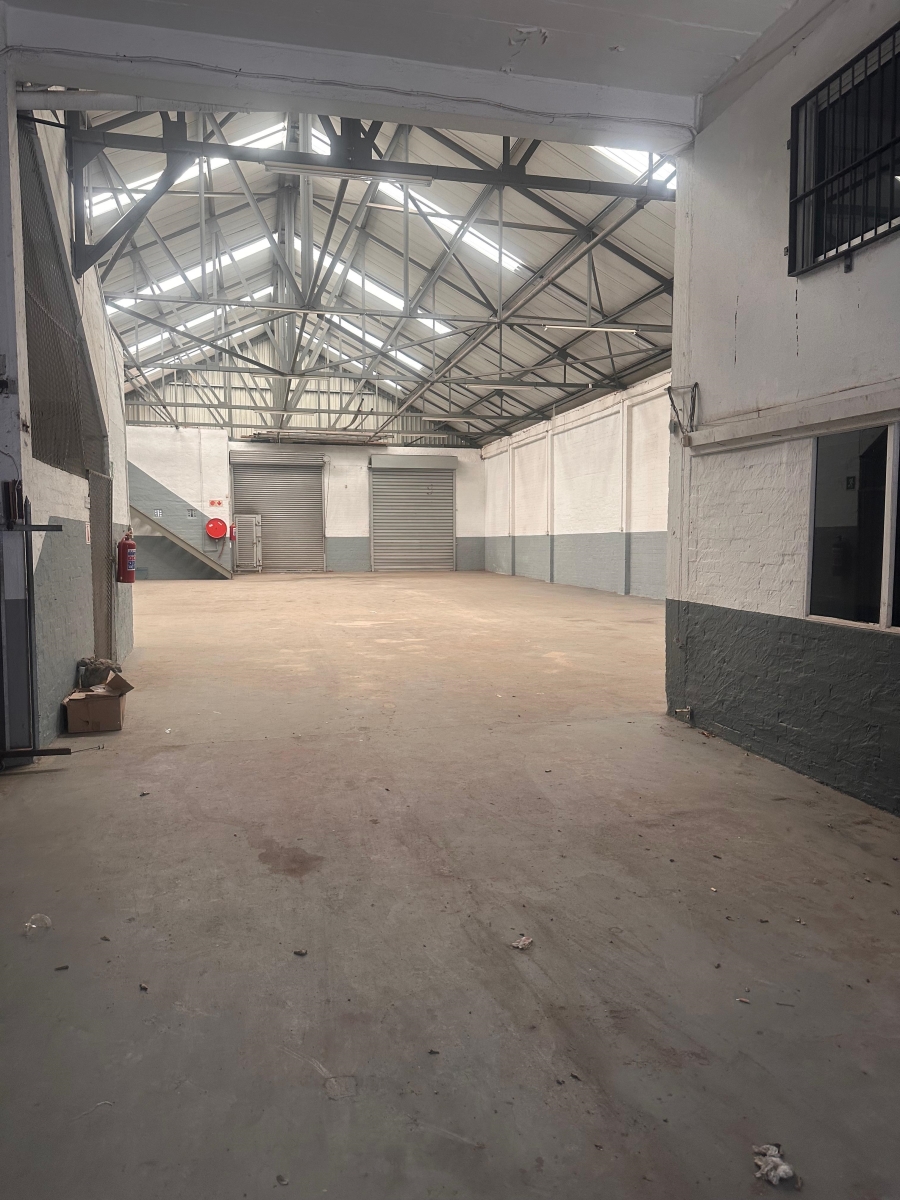 To Let Commercial Property for Rent in South Beach KwaZulu-Natal