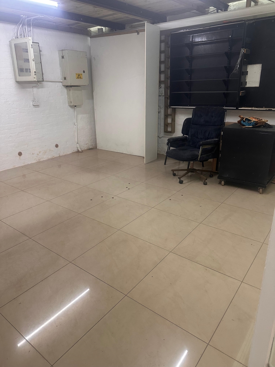 To Let Commercial Property for Rent in South Beach KwaZulu-Natal
