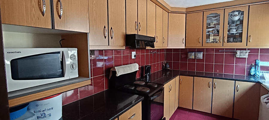 3 Bedroom Property for Sale in Whetstone KwaZulu-Natal