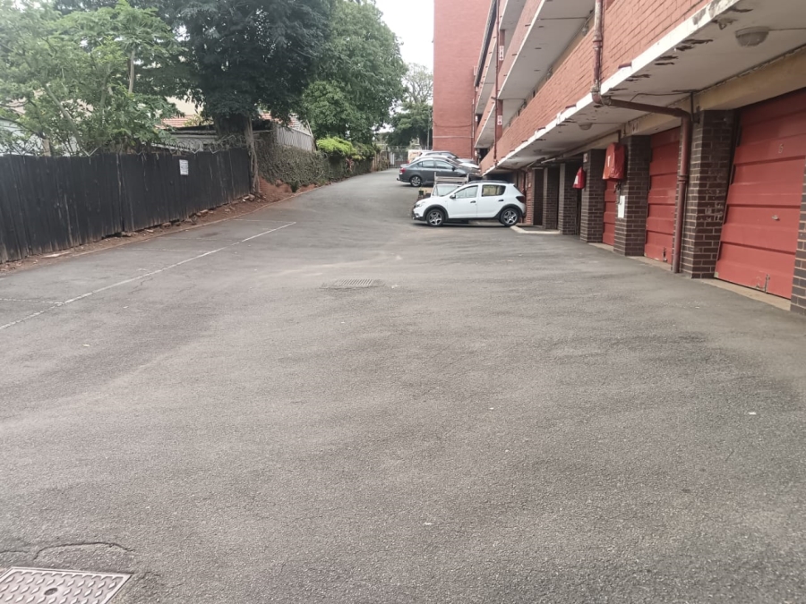 To Let 2 Bedroom Property for Rent in Umbilo KwaZulu-Natal