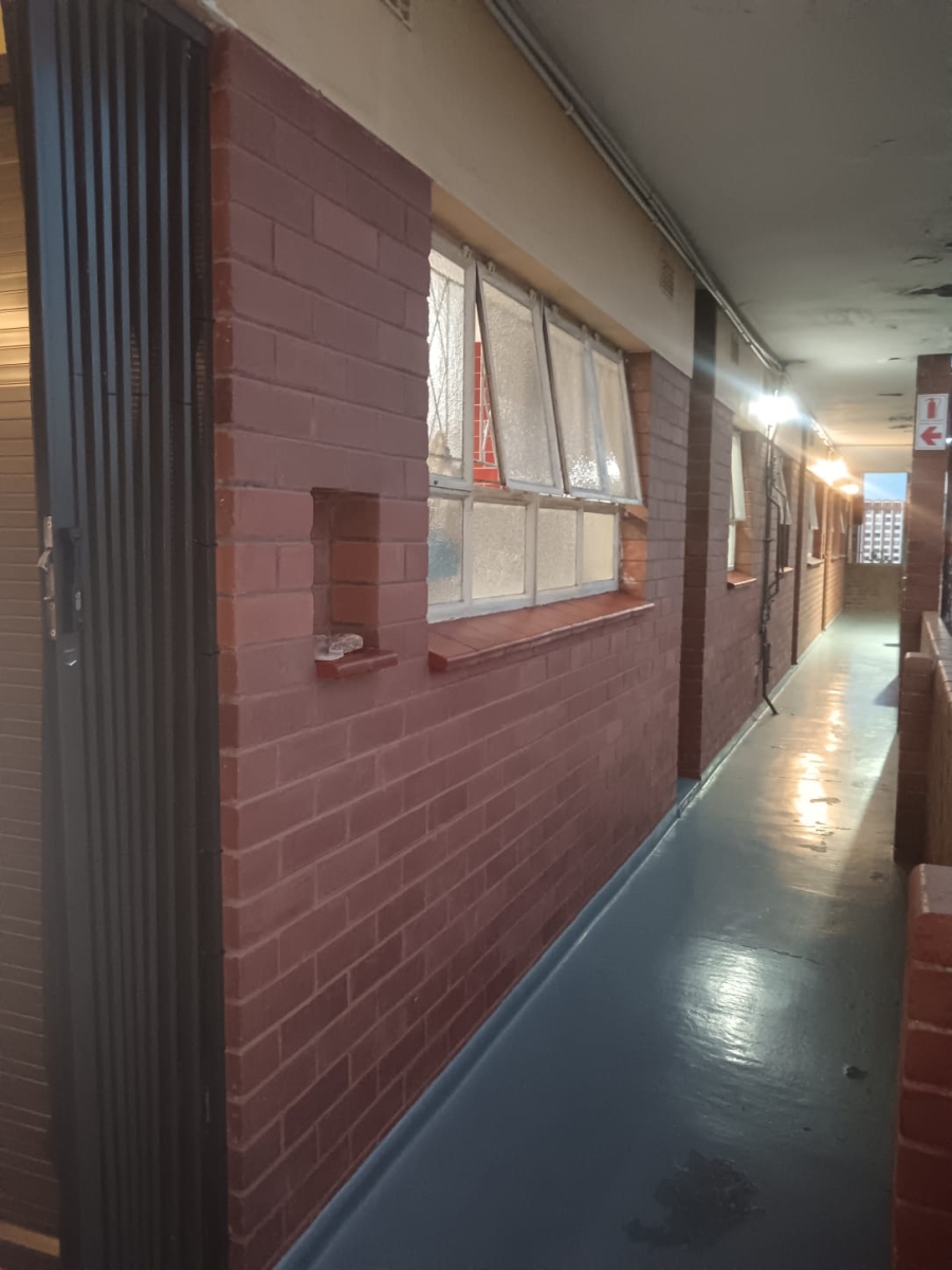 To Let 2 Bedroom Property for Rent in Umbilo KwaZulu-Natal
