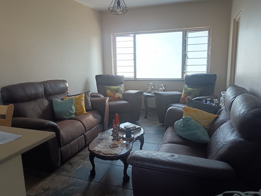 To Let 2 Bedroom Property for Rent in Umbilo KwaZulu-Natal