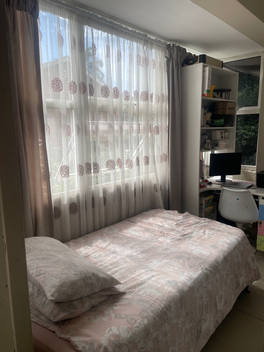 2 Bedroom Property for Sale in Essenwood KwaZulu-Natal