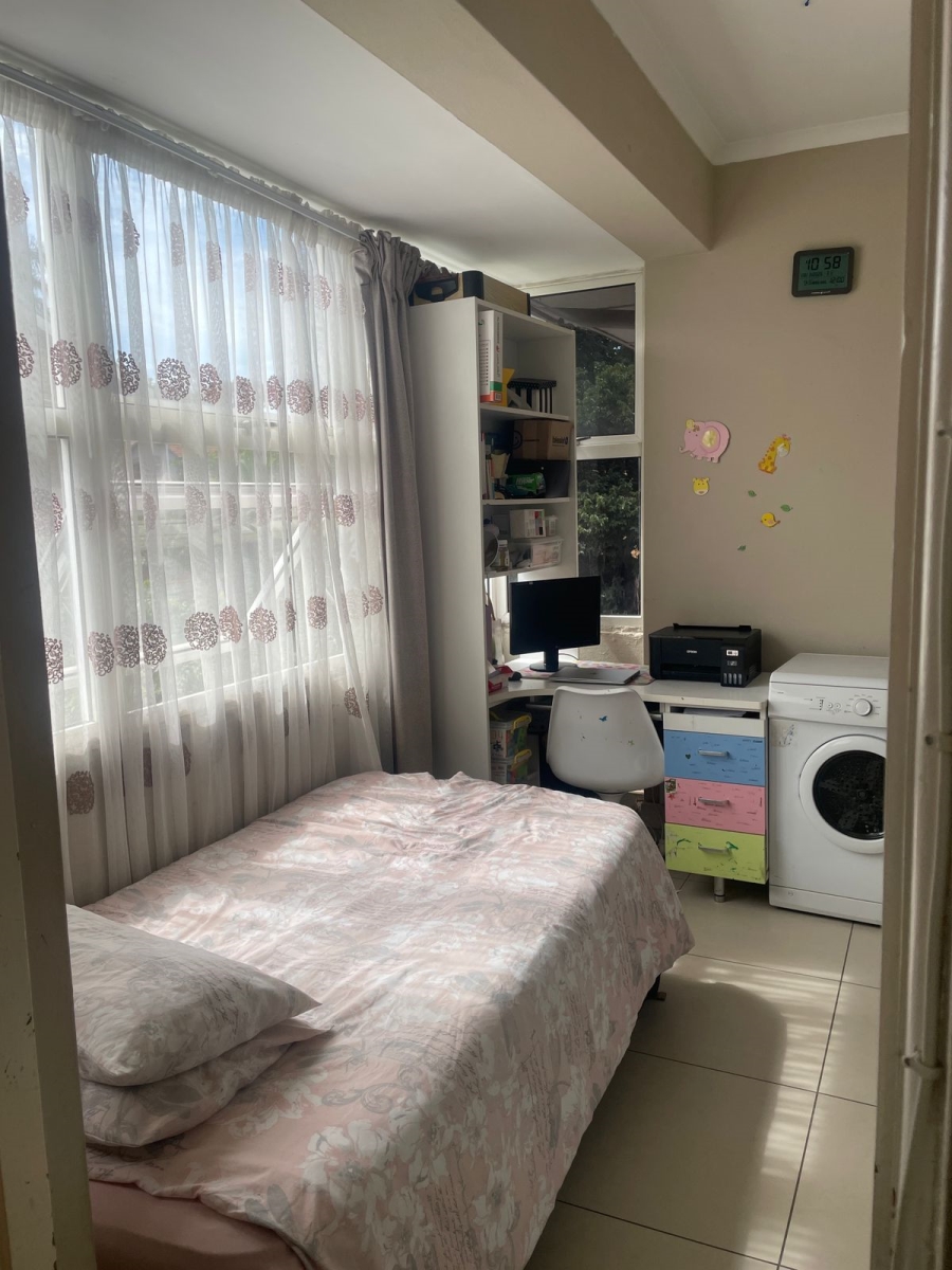 2 Bedroom Property for Sale in Essenwood KwaZulu-Natal