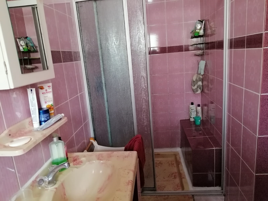 3 Bedroom Property for Sale in Mount Vernon KwaZulu-Natal