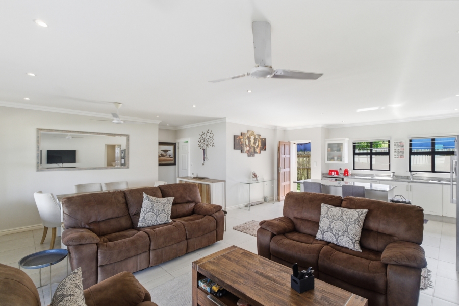4 Bedroom Property for Sale in Salt Rock KwaZulu-Natal