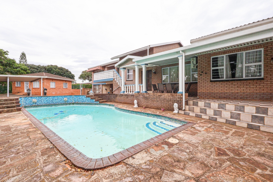 4 Bedroom Property for Sale in Amanzimtoti KwaZulu-Natal