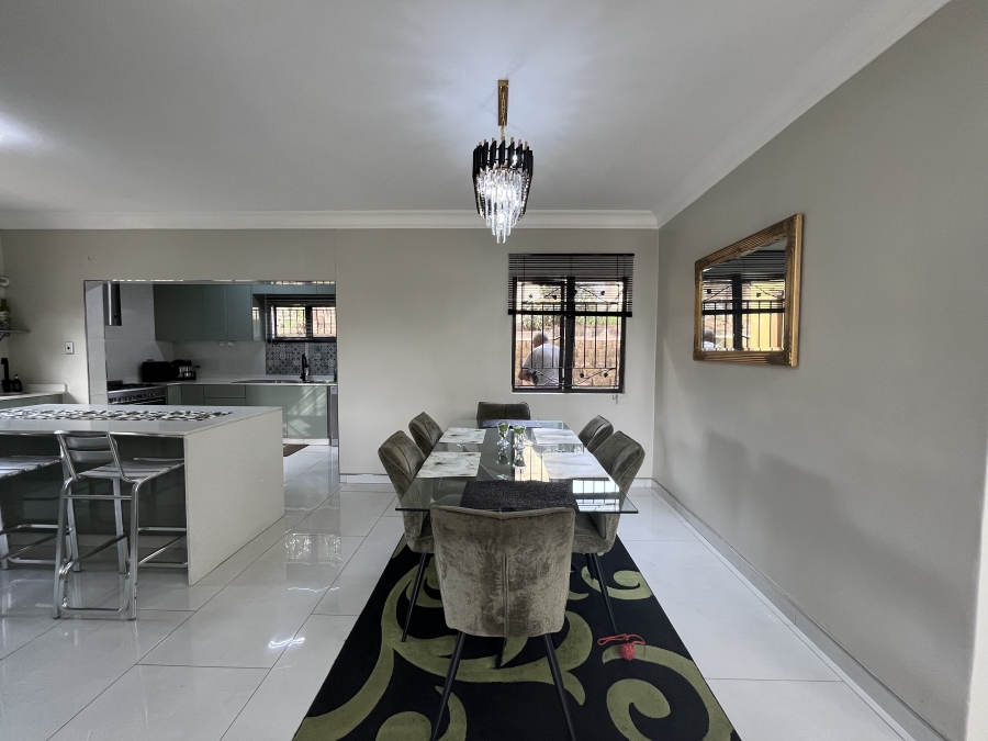 4 Bedroom Property for Sale in Parkgate KwaZulu-Natal