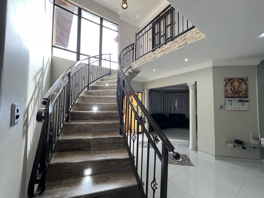 4 Bedroom Property for Sale in Parkgate KwaZulu-Natal