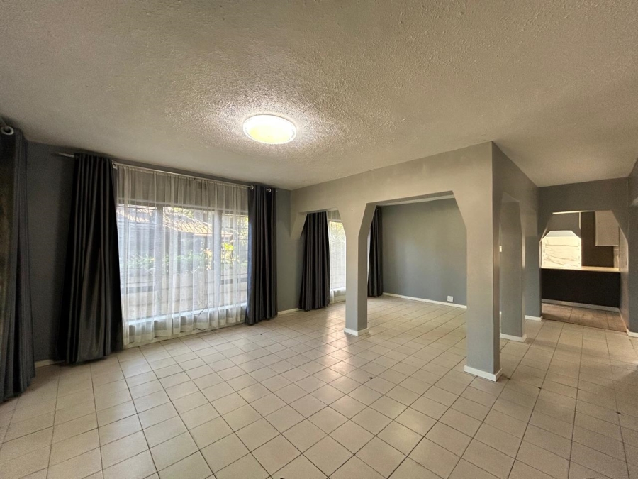 7 Bedroom Property for Sale in Prospect Hall KwaZulu-Natal