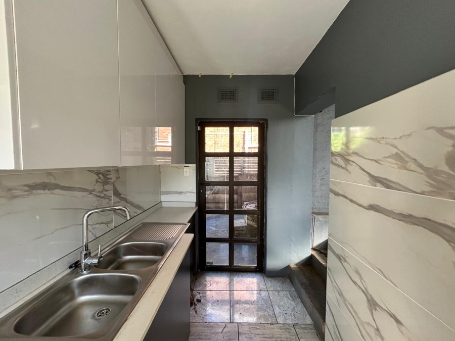 7 Bedroom Property for Sale in Prospect Hall KwaZulu-Natal
