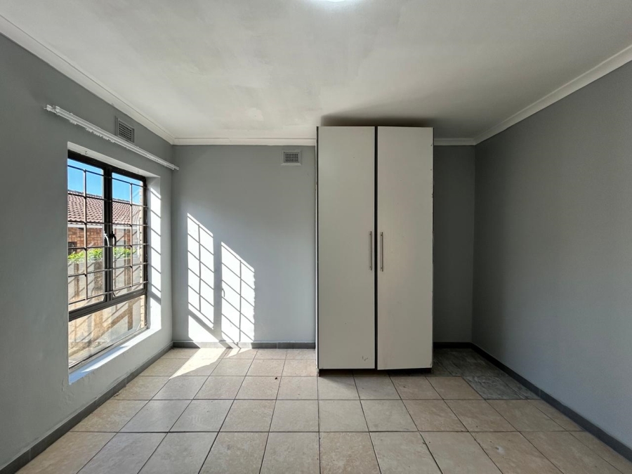 7 Bedroom Property for Sale in Prospect Hall KwaZulu-Natal
