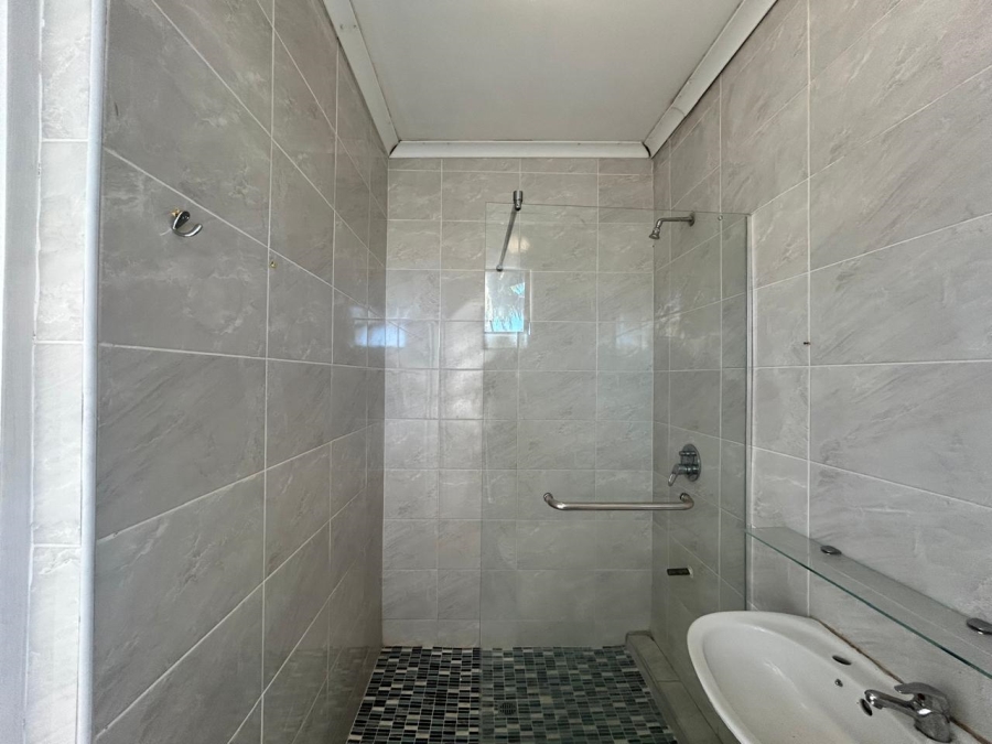 7 Bedroom Property for Sale in Prospect Hall KwaZulu-Natal