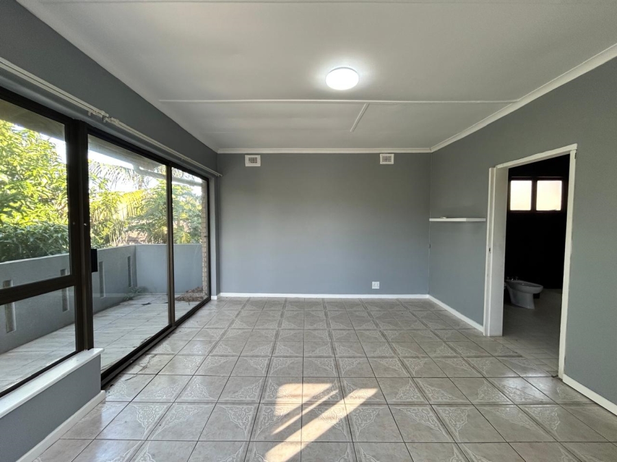 7 Bedroom Property for Sale in Prospect Hall KwaZulu-Natal