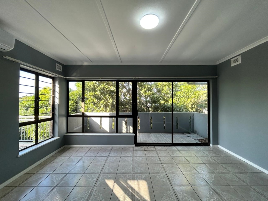 7 Bedroom Property for Sale in Prospect Hall KwaZulu-Natal