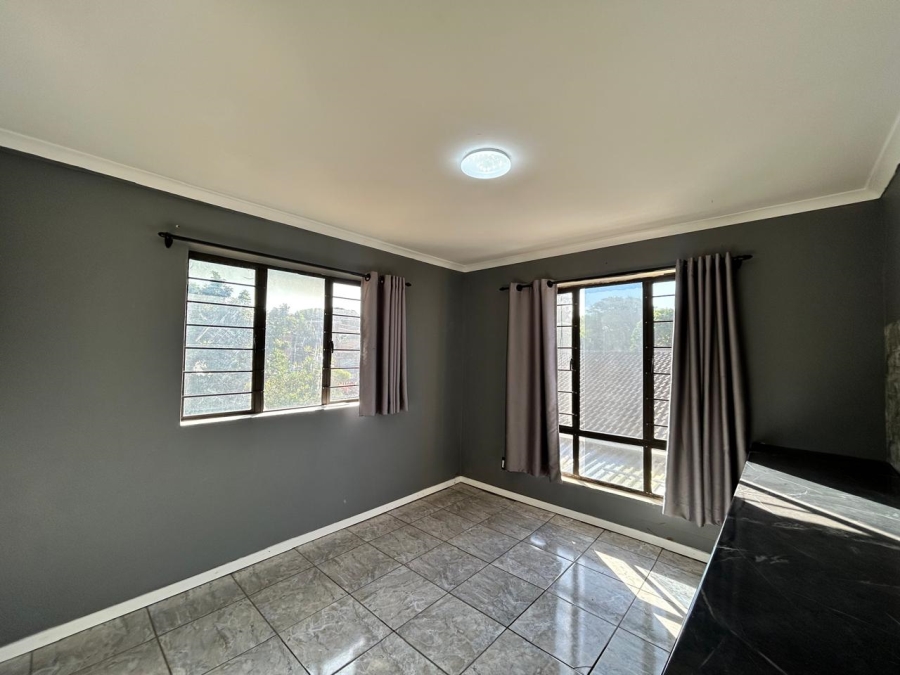 7 Bedroom Property for Sale in Prospect Hall KwaZulu-Natal