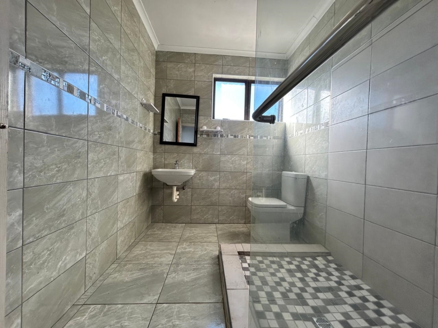 7 Bedroom Property for Sale in Prospect Hall KwaZulu-Natal
