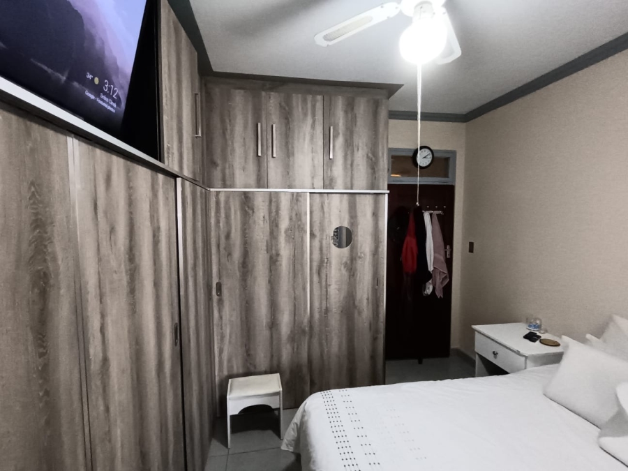 2 Bedroom Property for Sale in Bluff KwaZulu-Natal