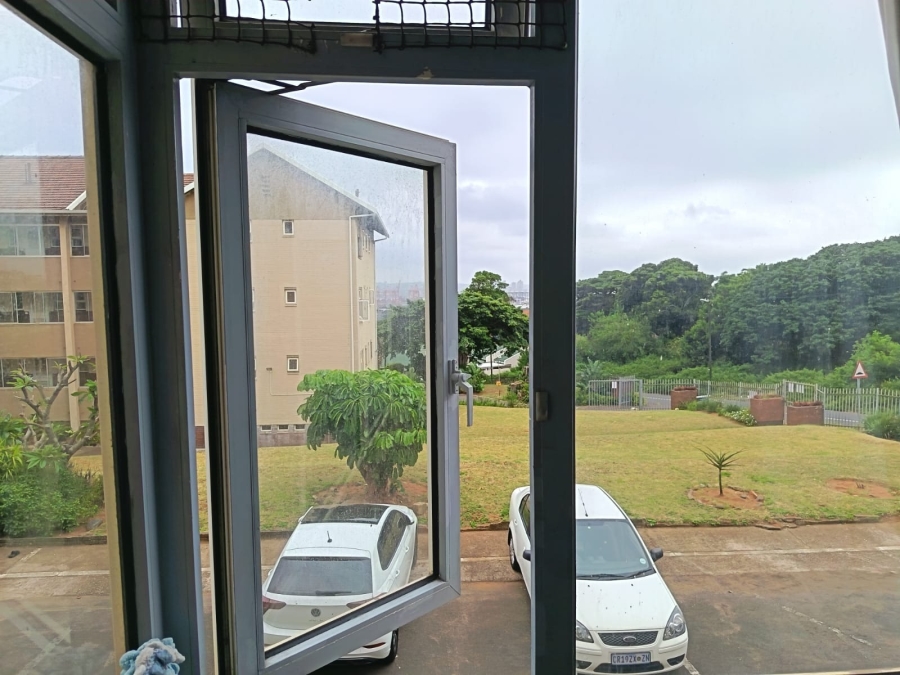2 Bedroom Property for Sale in Bluff KwaZulu-Natal