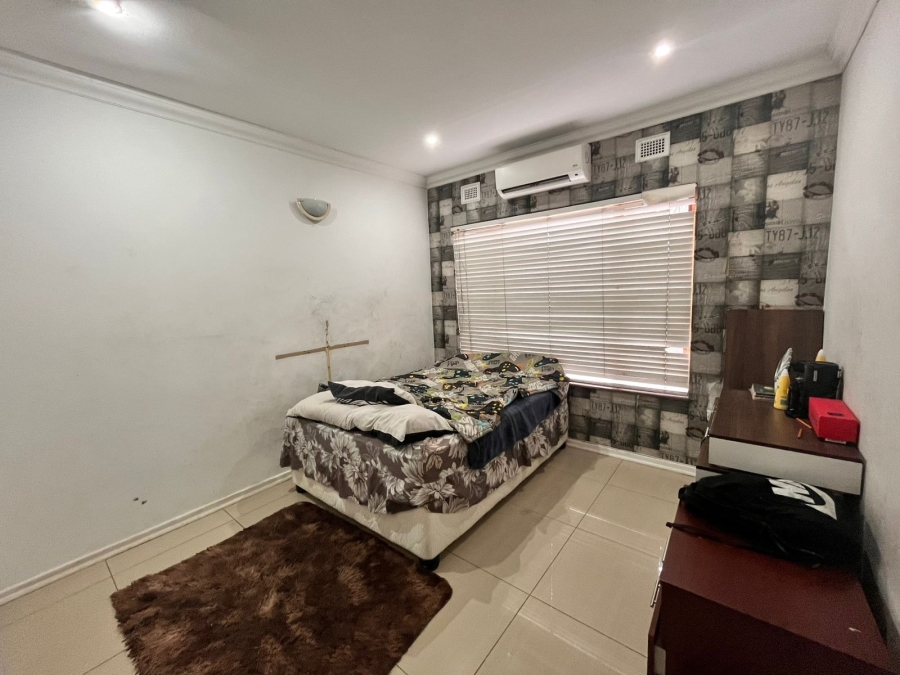 3 Bedroom Property for Sale in Bluff KwaZulu-Natal