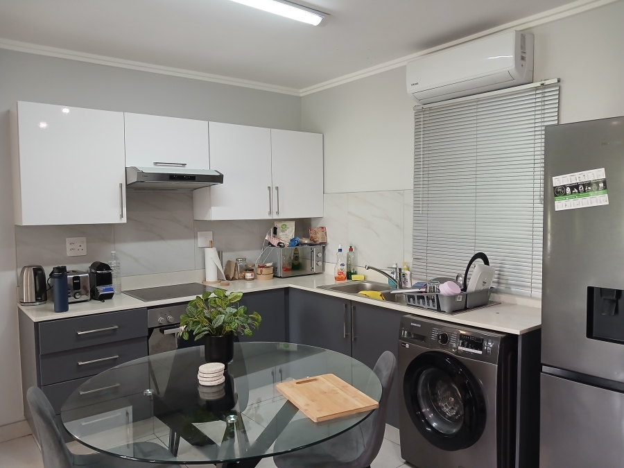 2 Bedroom Property for Sale in Umhlanga Ridge KwaZulu-Natal
