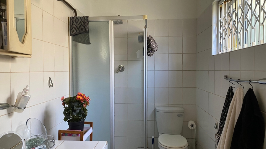 1 Bedroom Property for Sale in Glenwood KwaZulu-Natal