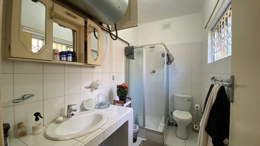 1 Bedroom Property for Sale in Glenwood KwaZulu-Natal