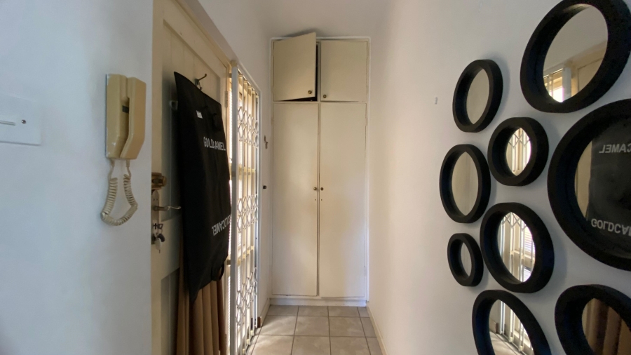 1 Bedroom Property for Sale in Glenwood KwaZulu-Natal