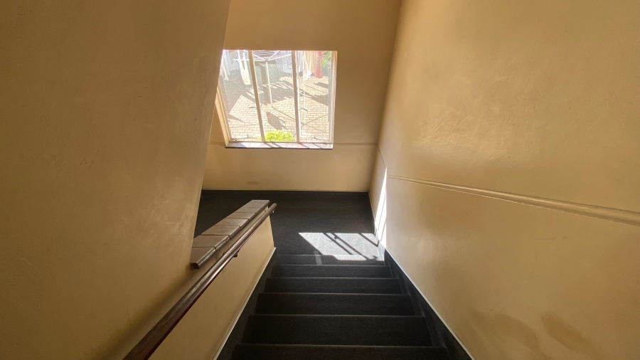1 Bedroom Property for Sale in Glenwood KwaZulu-Natal