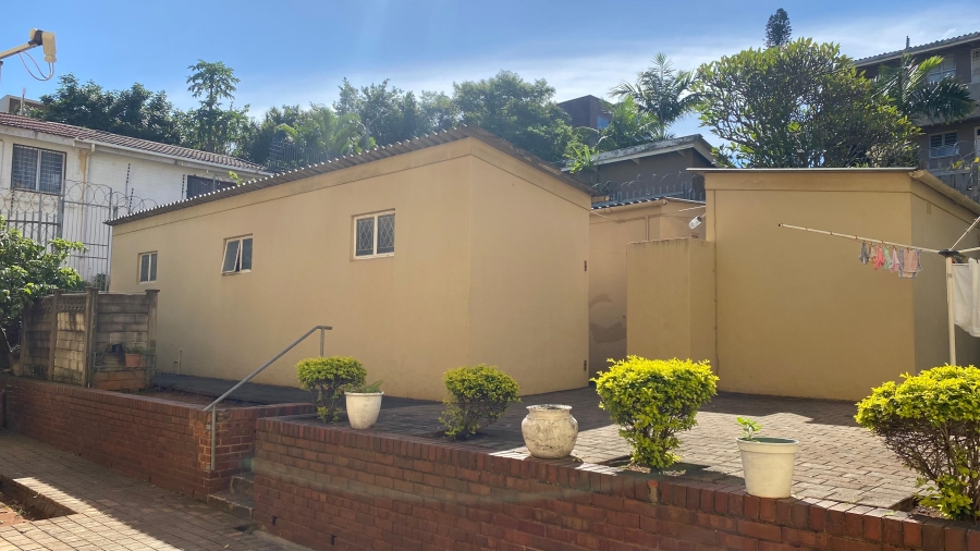 1 Bedroom Property for Sale in Glenwood KwaZulu-Natal