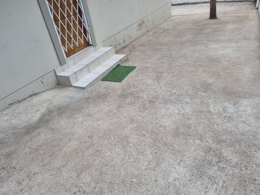 To Let 1 Bedroom Property for Rent in Umgeni Park KwaZulu-Natal