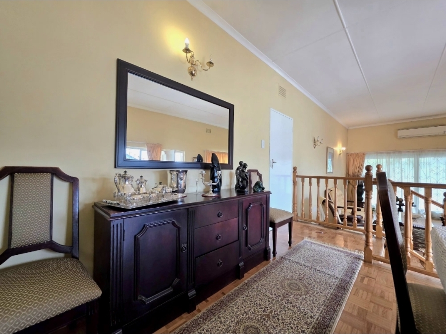 4 Bedroom Property for Sale in Isipingo Hills KwaZulu-Natal