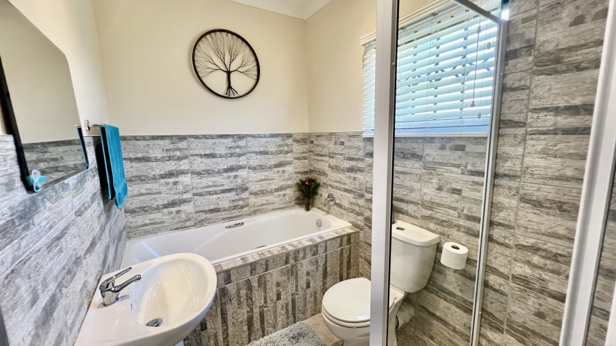 3 Bedroom Property for Sale in Bishopstowe KwaZulu-Natal