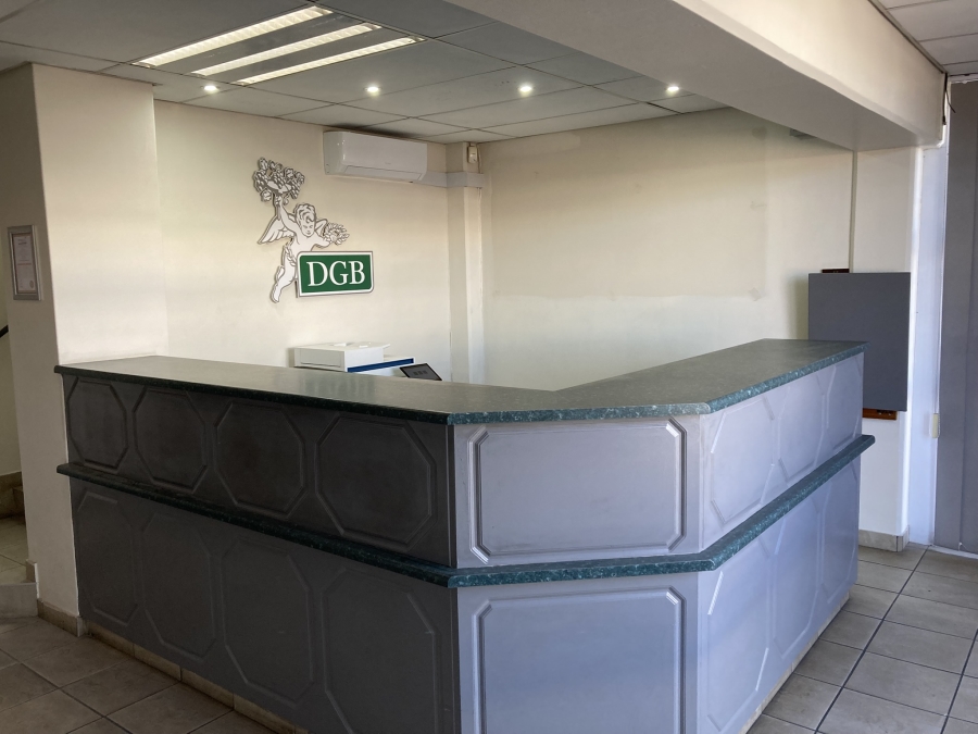 To Let Commercial Property for Rent in New Germany KwaZulu-Natal
