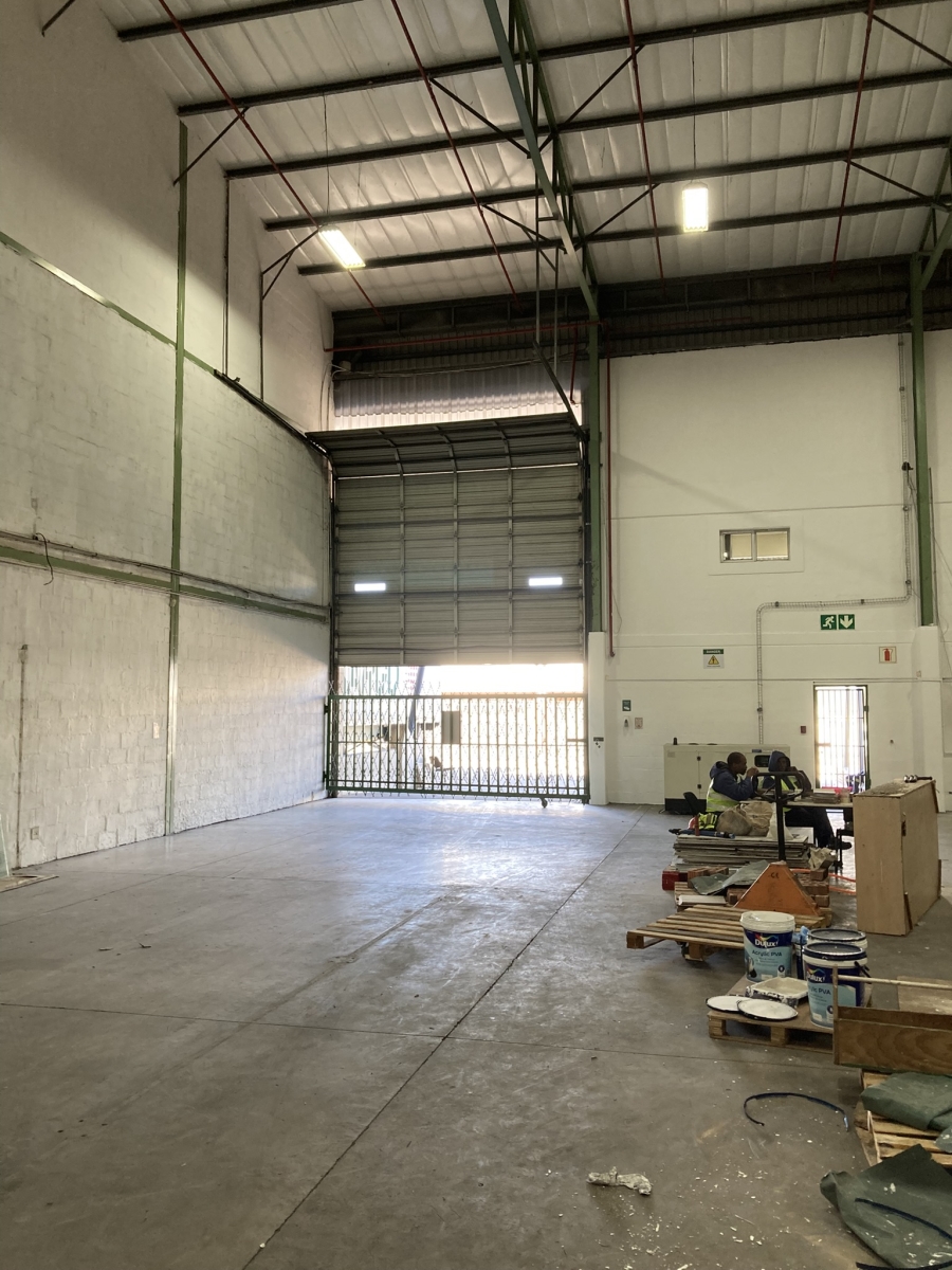 To Let Commercial Property for Rent in New Germany KwaZulu-Natal