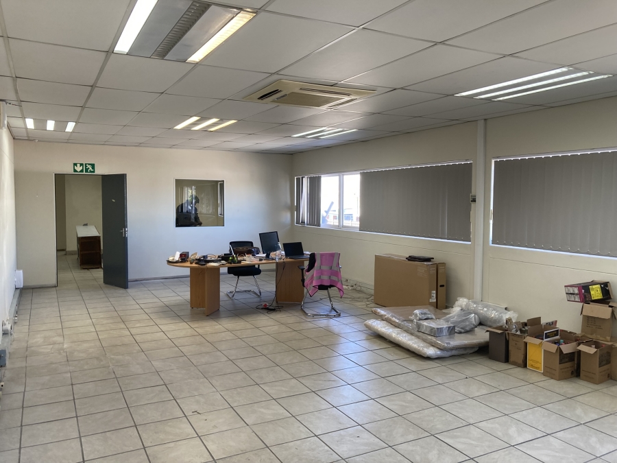 To Let Commercial Property for Rent in New Germany KwaZulu-Natal