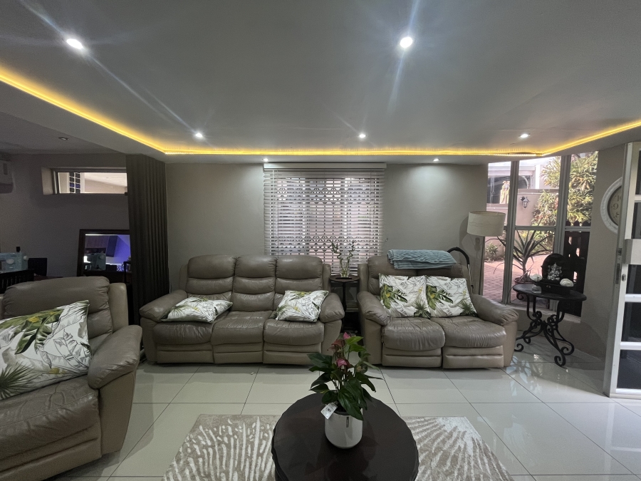 3 Bedroom Property for Sale in Caneside KwaZulu-Natal