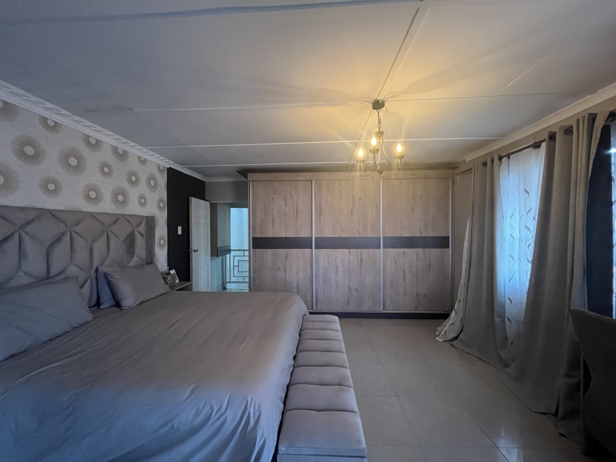 3 Bedroom Property for Sale in Caneside KwaZulu-Natal
