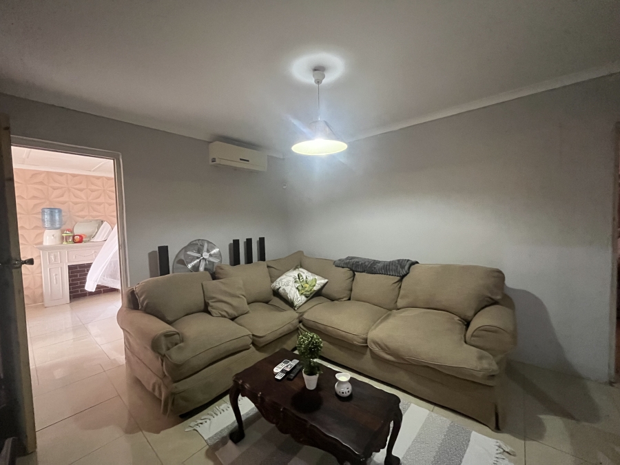 3 Bedroom Property for Sale in Caneside KwaZulu-Natal