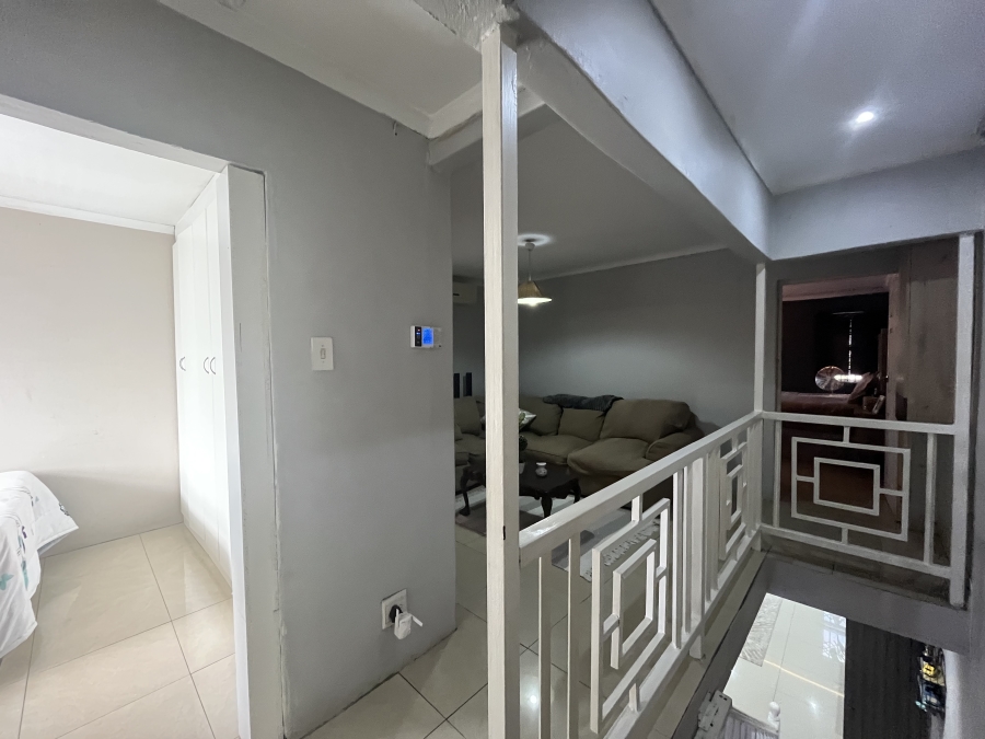 3 Bedroom Property for Sale in Caneside KwaZulu-Natal