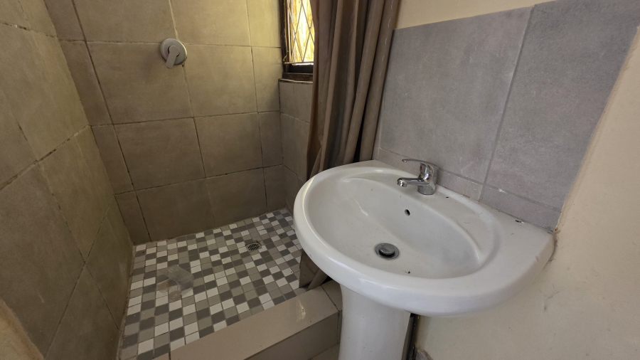 To Let 1 Bedroom Property for Rent in Berea West KwaZulu-Natal