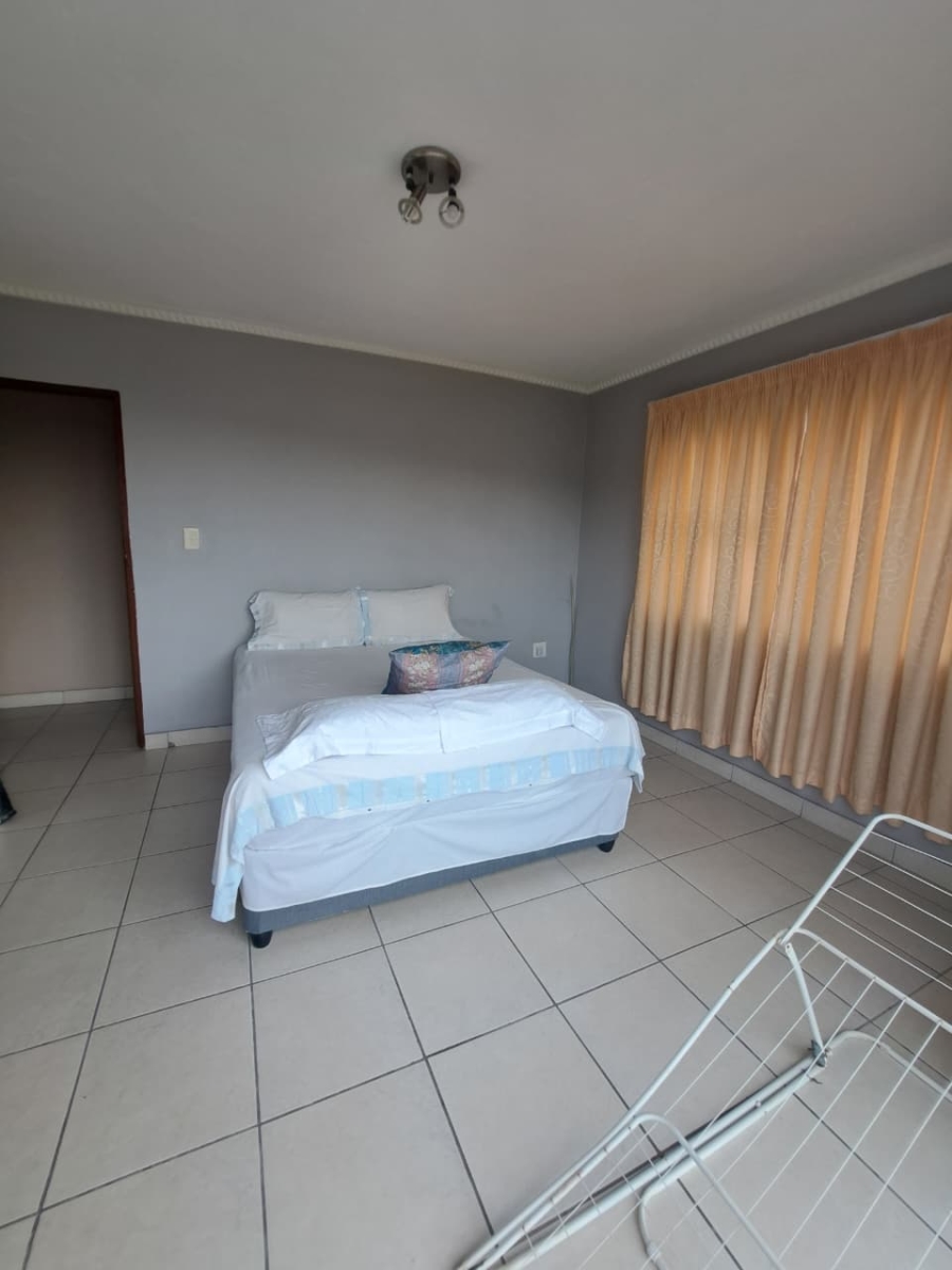 2 Bedroom Property for Sale in Bluff KwaZulu-Natal