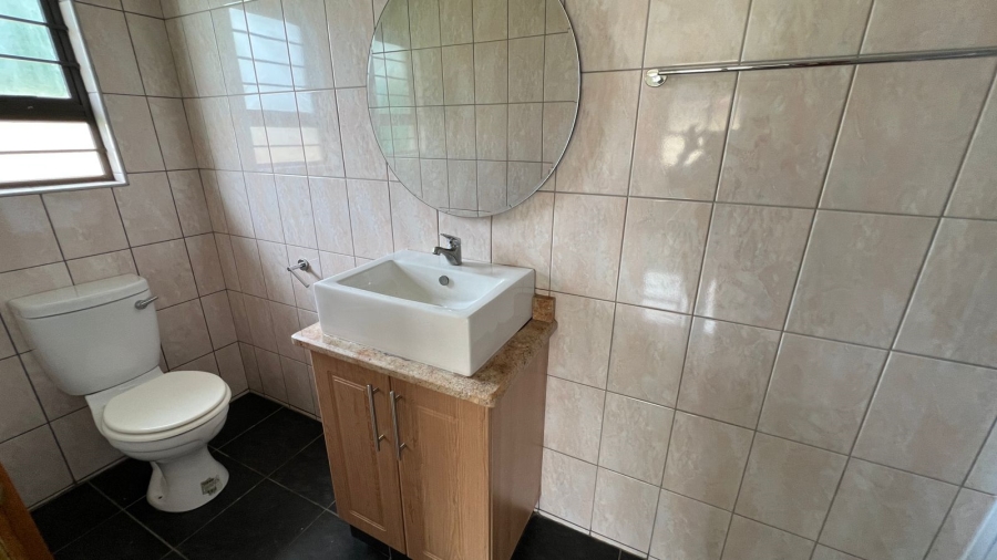 To Let 3 Bedroom Property for Rent in ZSM Industrial KwaZulu-Natal