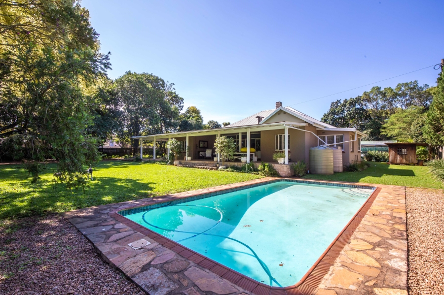 4 Bedroom Property for Sale in Kloof KwaZulu-Natal