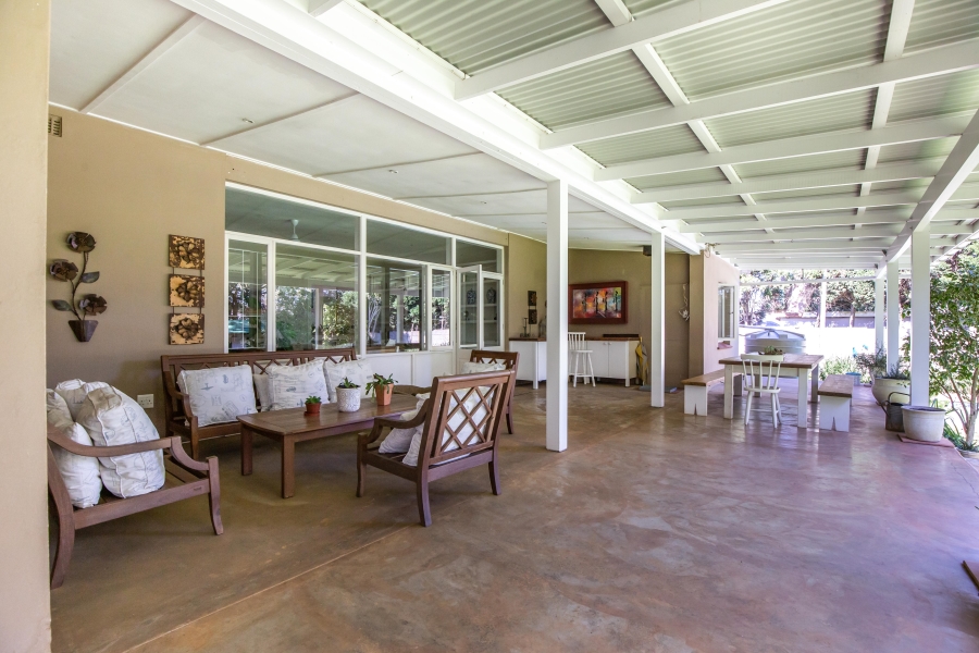 4 Bedroom Property for Sale in Kloof KwaZulu-Natal