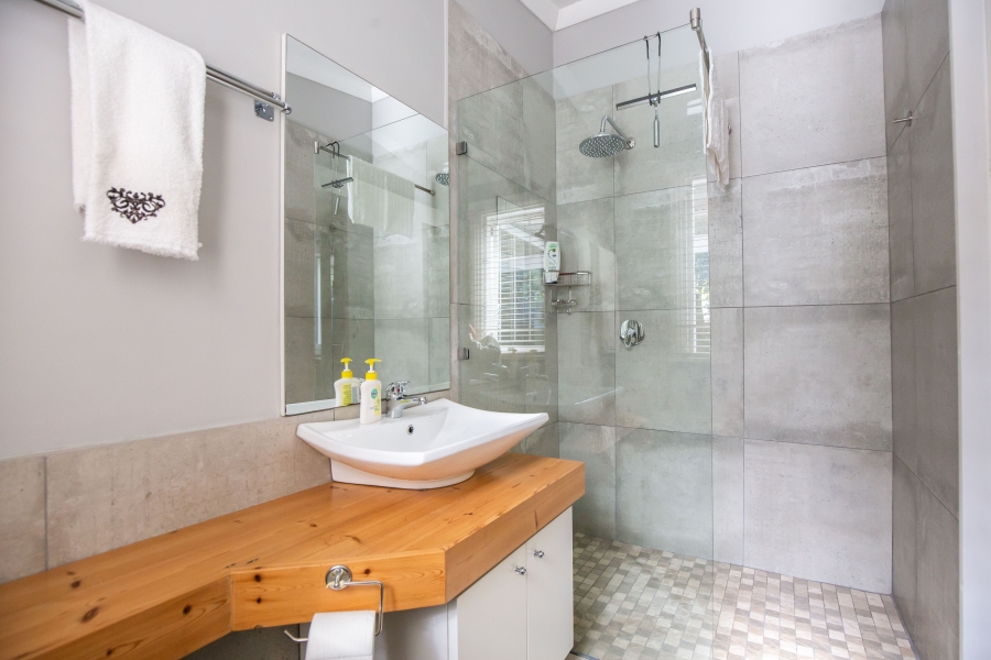4 Bedroom Property for Sale in Kloof KwaZulu-Natal
