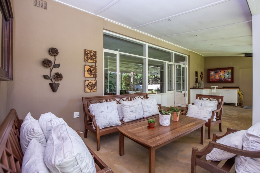4 Bedroom Property for Sale in Kloof KwaZulu-Natal