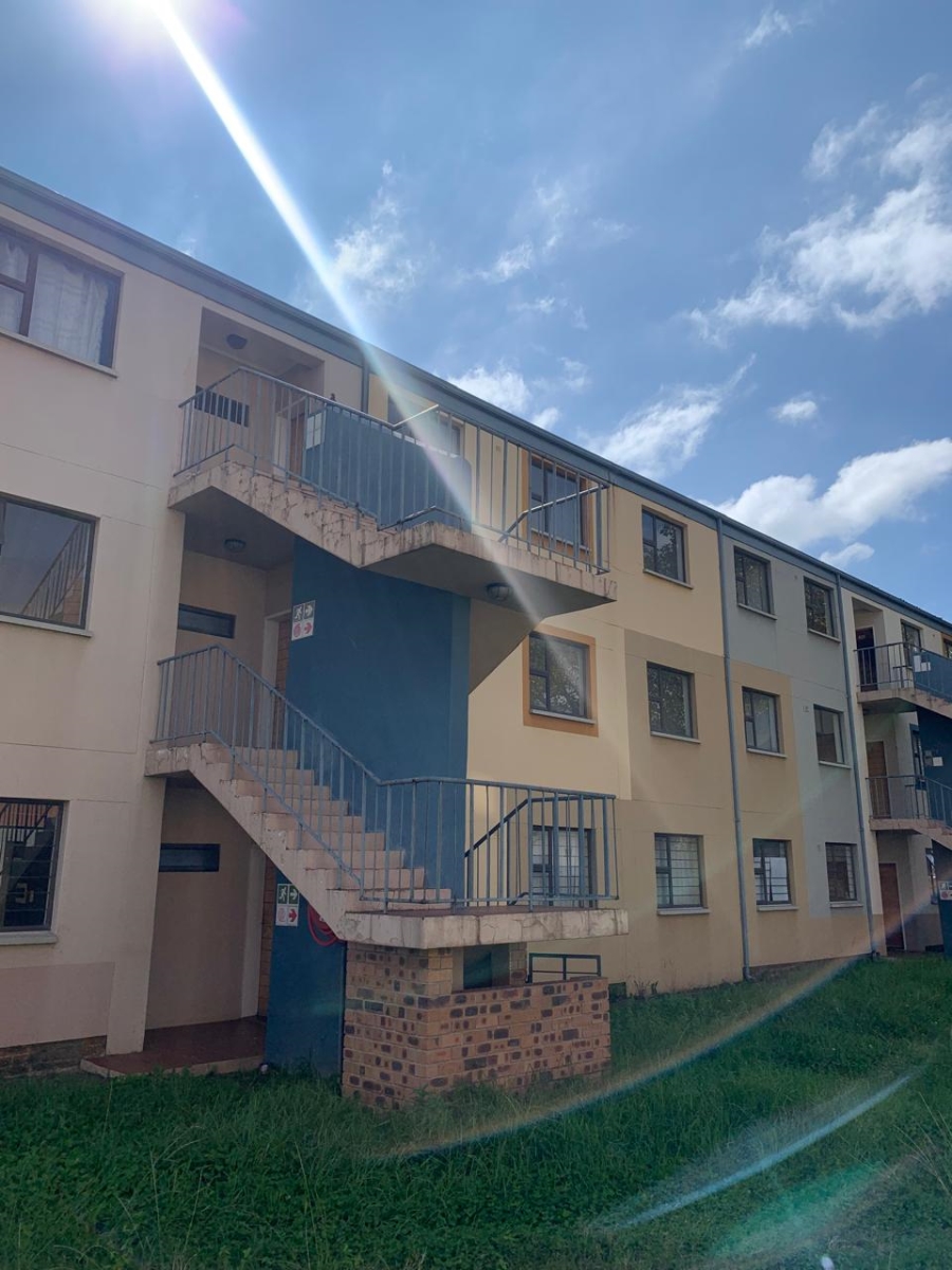 2 Bedroom Property for Sale in Madadeni KwaZulu-Natal