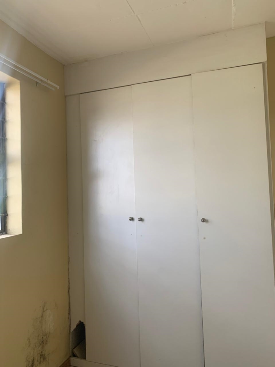 2 Bedroom Property for Sale in Madadeni KwaZulu-Natal