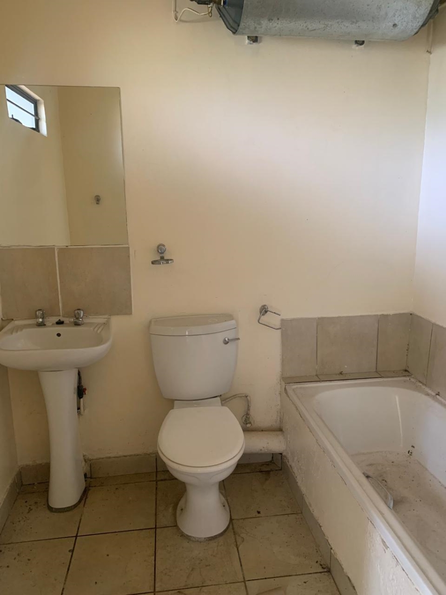 2 Bedroom Property for Sale in Madadeni KwaZulu-Natal